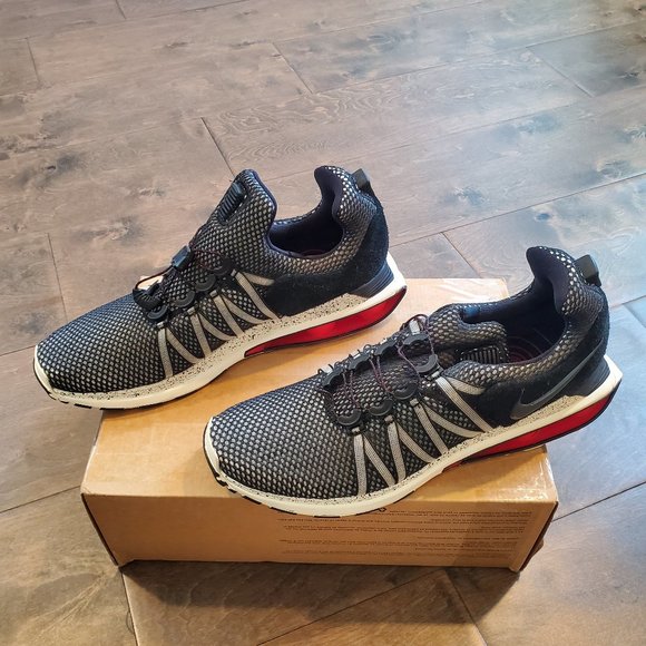 nike shox gravity black sail